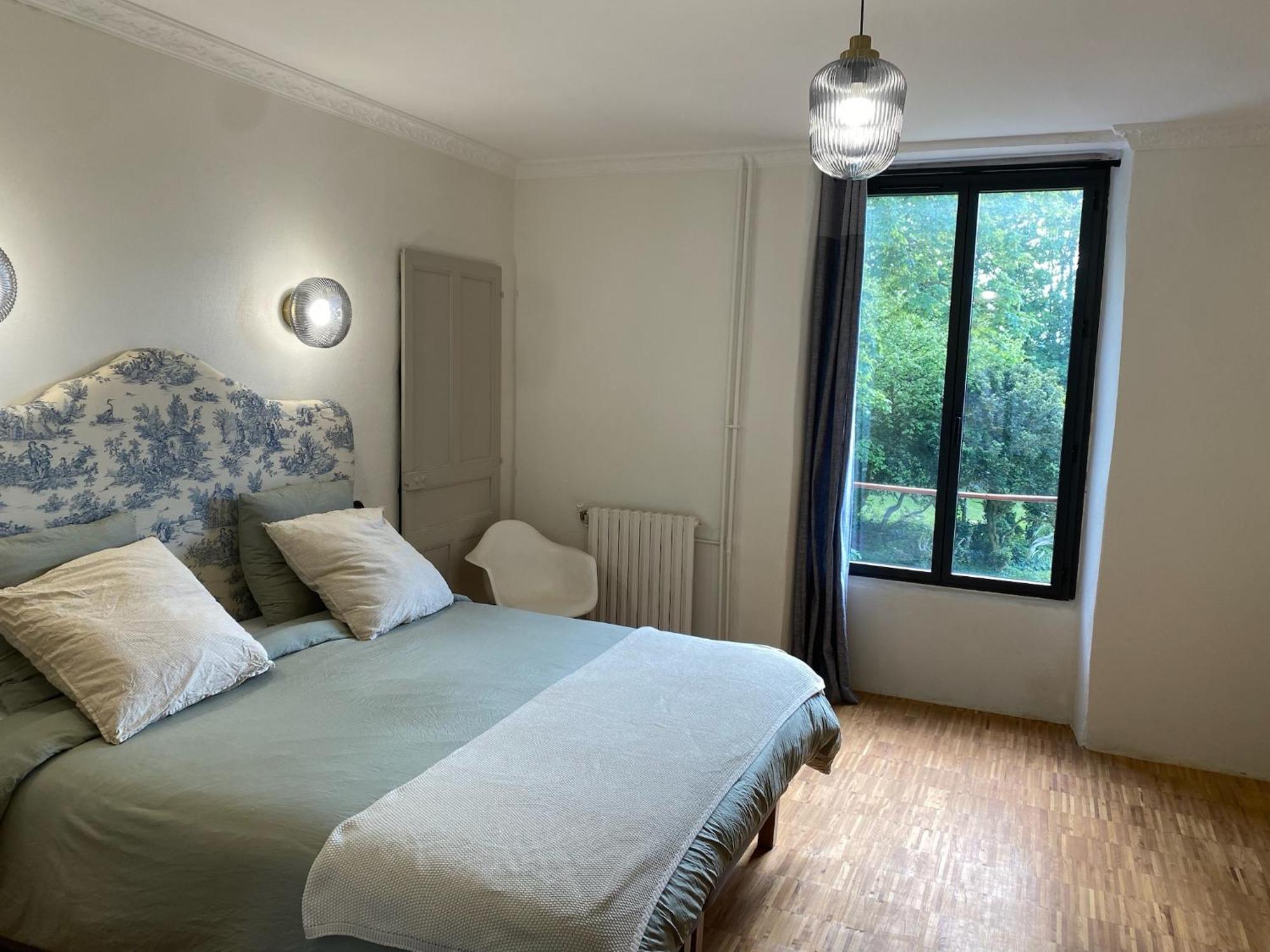 Manoir Du Menec Chambre Le Folgoet Extérieur photo